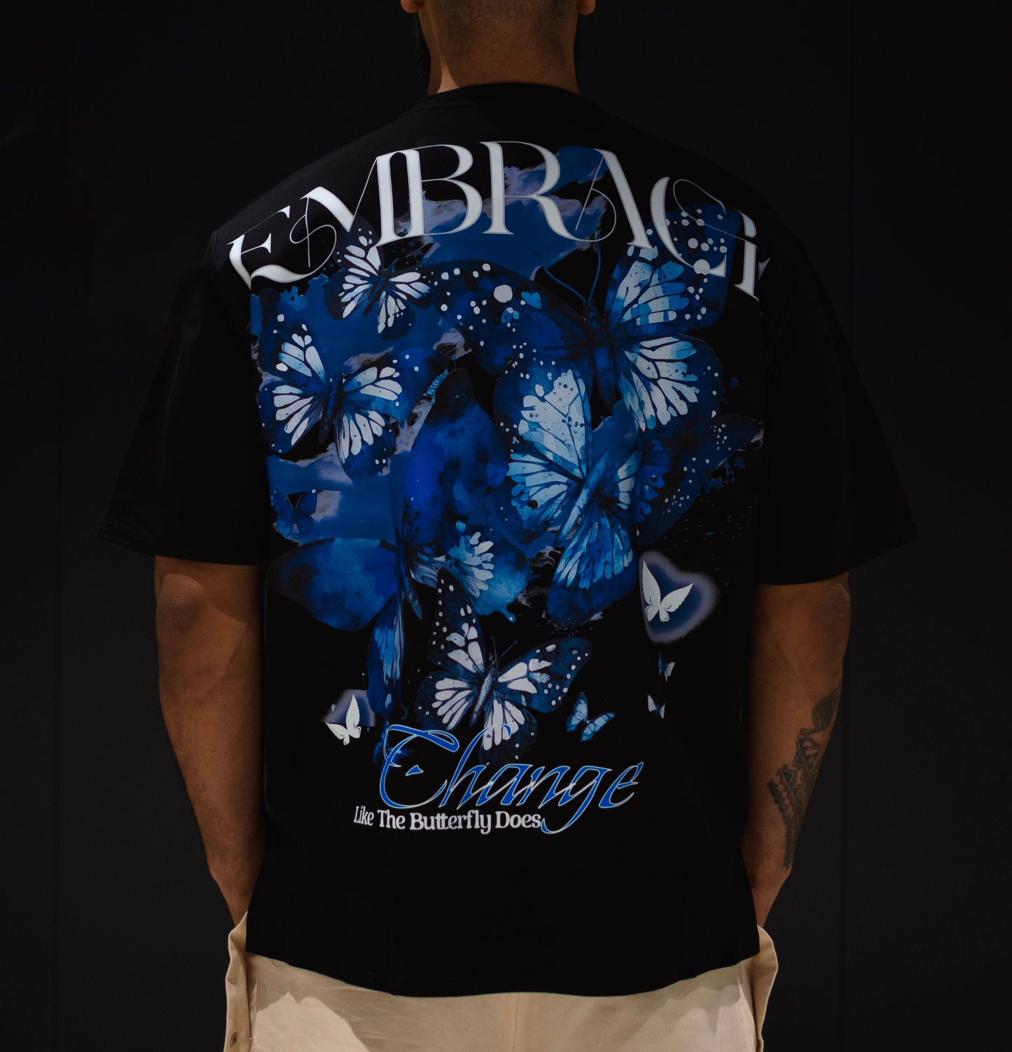Embrace - Premium Oversize T-Shirt